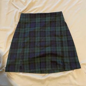 2 brandy Melville skirts sml size, buy both for 30 original price 26 each.